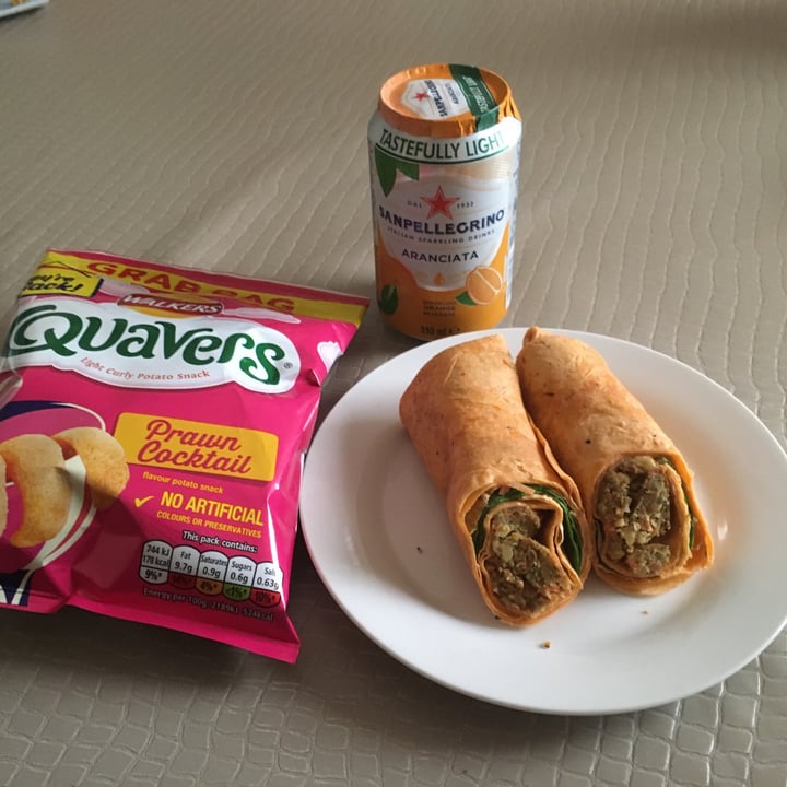 photo of Tesco Plant Chef Falafel & Houmous Wrap shared by @xxveganxx on  27 Dec 2021 - review