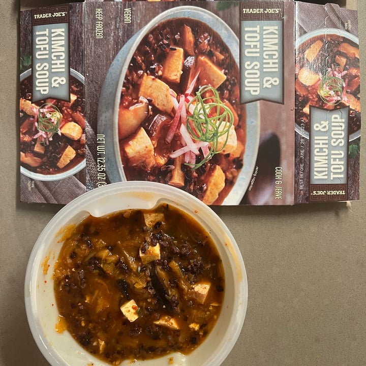photo of Trader Joe's Kimchi & Tofu Soup shared by @berryveganplanet on  13 Aug 2022 - review