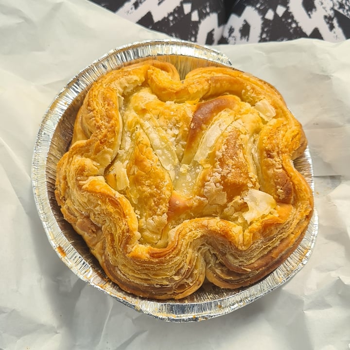 photo of Peregrine Farmstall Lentil Cornish Pie shared by @bidz on  04 Oct 2021 - review