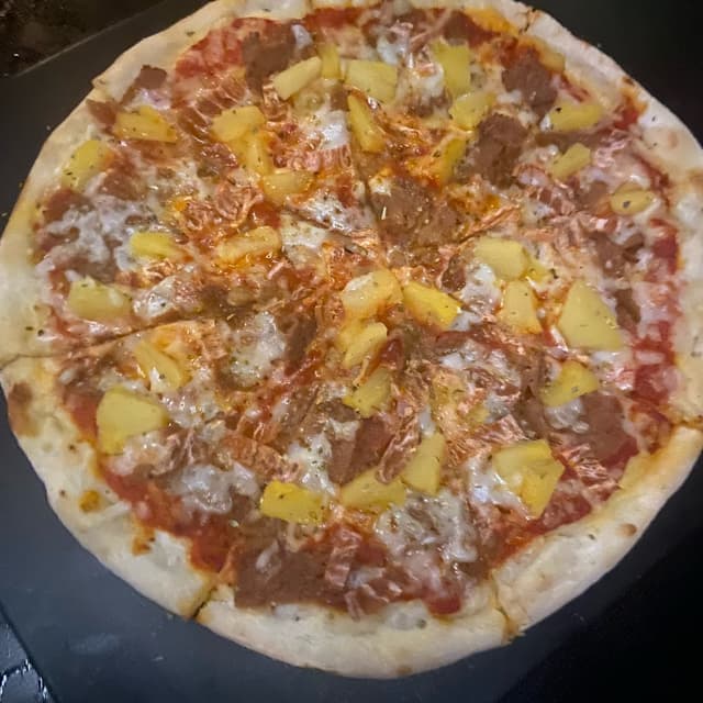 Photo of the dish “Hawaiian pizza”