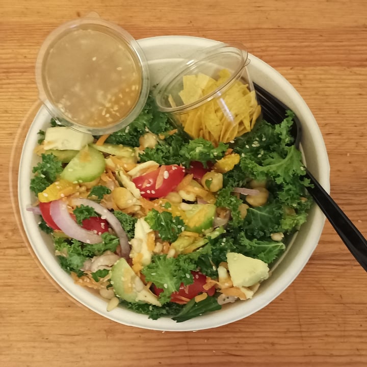 photo of Local Green Avocado Chickpea Bowl | Asian Salad shared by @annie341 on  23 Apr 2022 - review