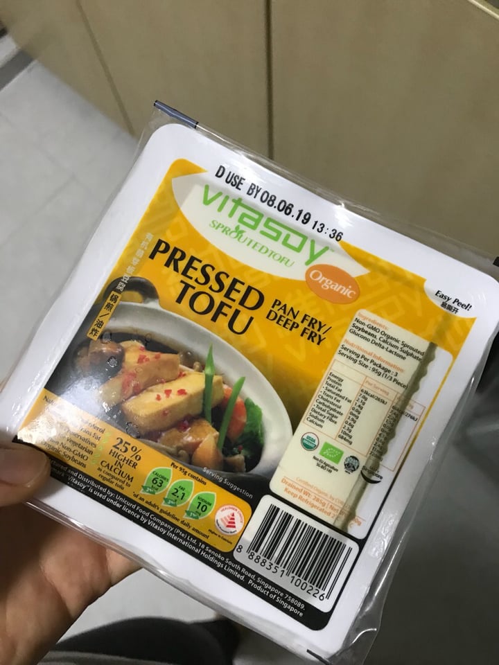 photo of Vitasoy Organic Pressed Tofu shared by @opheeeliaaa on  11 May 2019 - review