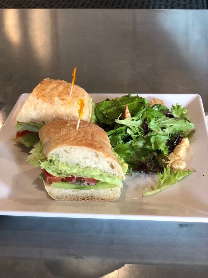 review photo of Lucille's Coffee Hops & Vine The Veggie (Vegan Style) shared by @skez0407 on 23 Dec 2019 - review