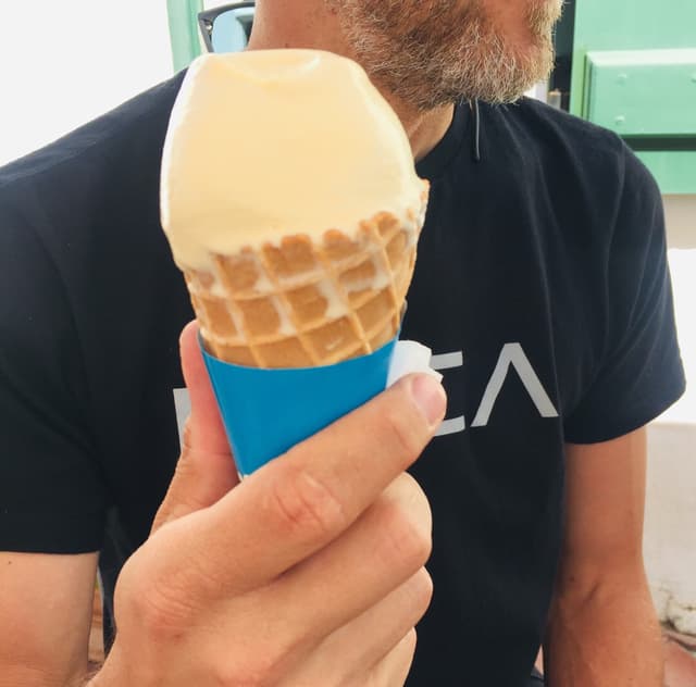 Foto do prato “Granadilla Ice Cream”