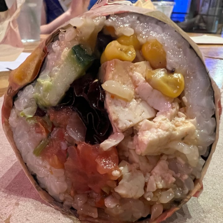 photo of Jaburritos Sushi Burritos Venice Sushirrito shared by @jpegg on  30 Dec 2021 - review