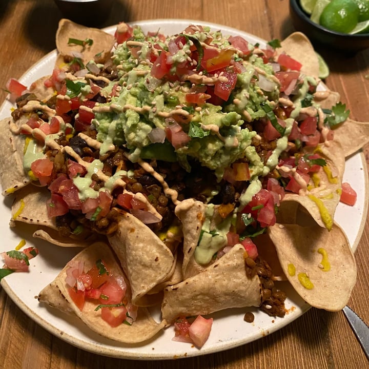review photo of Don Taco Tequila Nachilos shared by @alexalarcon98 on 10 Mar 2022 - review