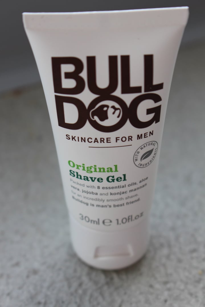 photo of Bulldog Shave gel shared by @gheorghe on  07 Apr 2020 - review