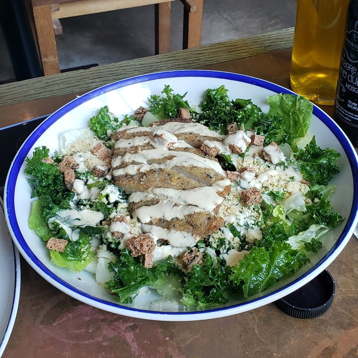 photo of Flax&Kale Kale Caesar Plantbased Salad shared by @pedrocapellao on  18 Jun 2022 - review