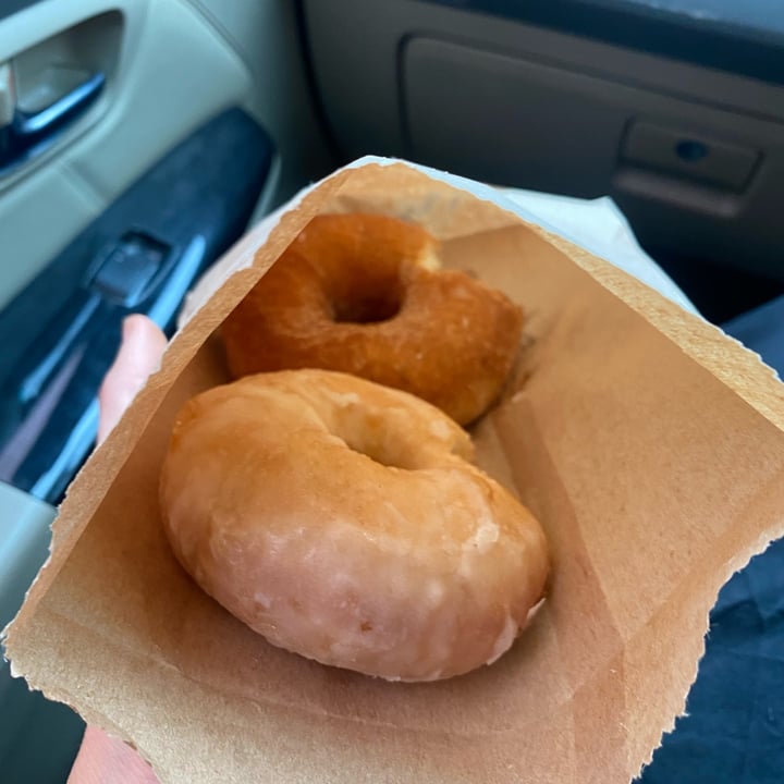 photo of ditto Donuts shared by @cathcart on  23 Oct 2022 - review