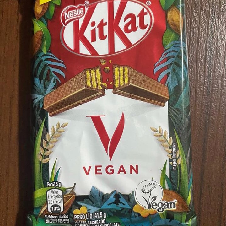 photo of Nestlé Kitkat Vegan shared by @19950304 on  07 May 2022 - review