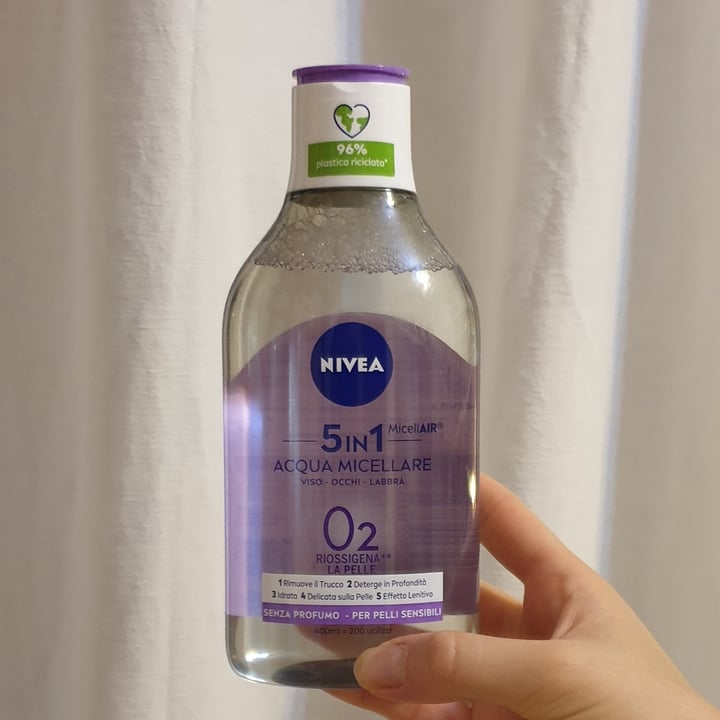 review photo of Nivea 5 in 1 acqua micellare shared by @itsirenet on 09 Sep 2022 - review