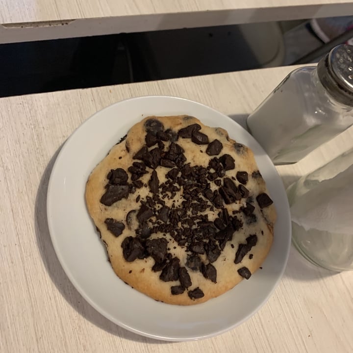 photo of Vica (Delivery Only) Cookie  Con Chocochips shared by @dessquiciada on  08 Mar 2020 - review
