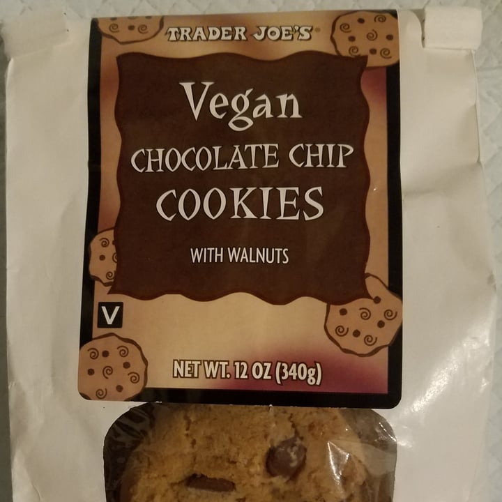 photo of Trader Joe's Vegan Chocolate Chip Cookies shared by @doglover1 on  03 Jun 2021 - review