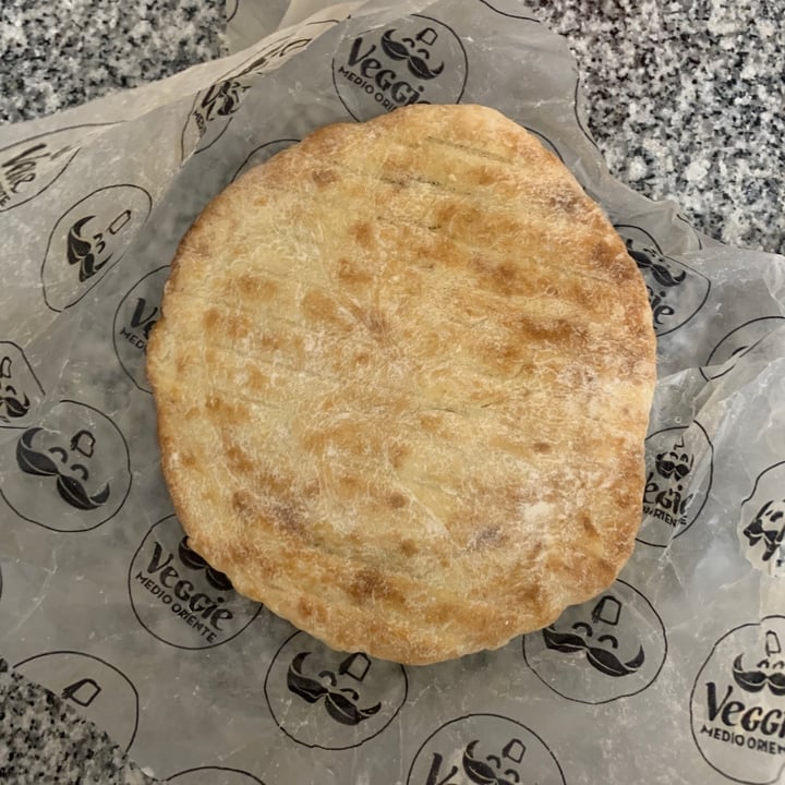 photo of Veggie Medio Oriente Pan de pita shared by @canica on  13 Nov 2020 - review