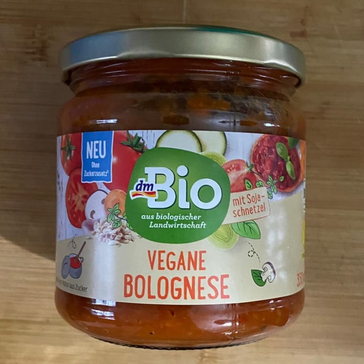 photo of dmBio Vegane Bolognese shared by @vegsara on  01 Oct 2021 - review