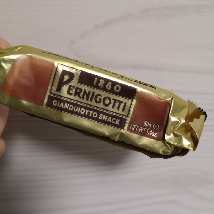 photo of Pernigotti 1860 Gianduiotto Snack shared by @luicecold on  16 Mar 2022 - review