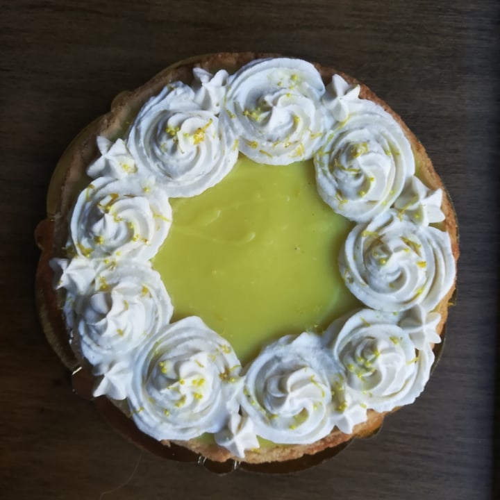 photo of Diente de León Pastelería Vegetal Lemon Pie shared by @juliastepanenko on  11 Feb 2022 - review
