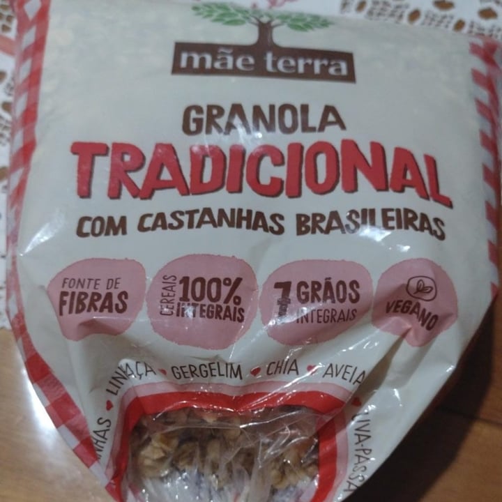 photo of Mãe Terra Granola shared by @catiaamaral on  07 May 2022 - review