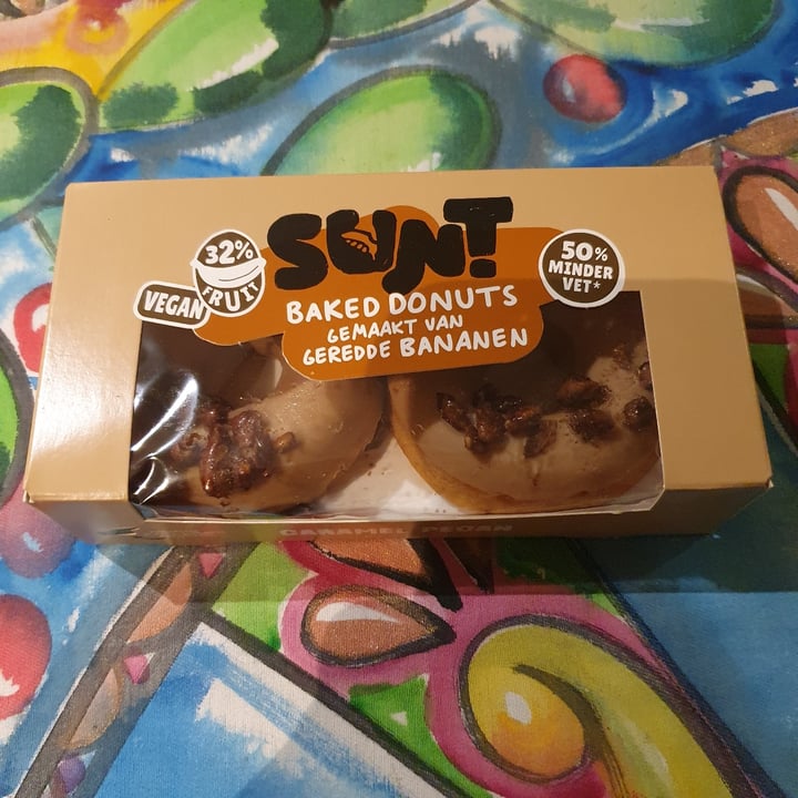 photo of sunt Donut caramel pecan shared by @vegfulness on  20 Nov 2022 - review
