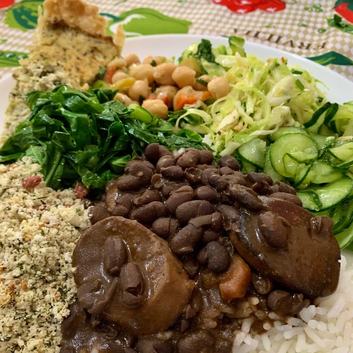 photo of Raízes - cozinha veg Feijoada vegana shared by @gabigabsta on  10 Jul 2021 - review