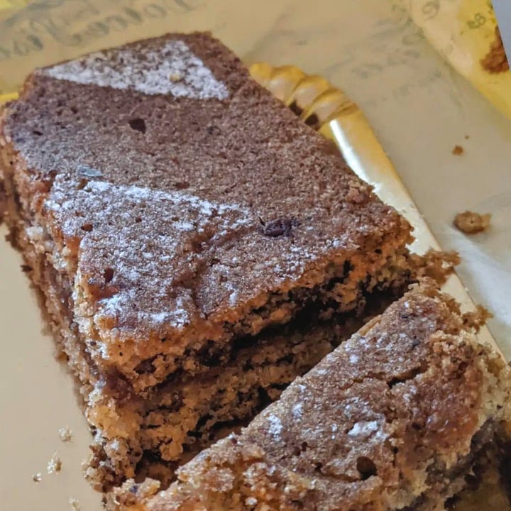 photo of DolcePisa -vegan options Pan di spagna al melograno shared by @glicinee on  24 Jun 2022 - review