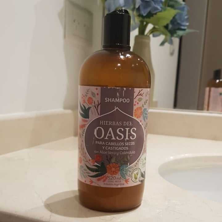 photo of Hierbas del Oasis Shampoo para Cabellos Teñidos shared by @camilaaldeco on  19 May 2020 - review