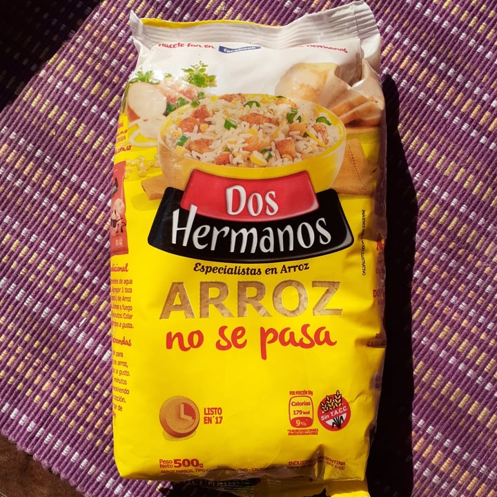 photo of Dos hermanos Arroz Blanco shared by @lalaveg on  23 Aug 2020 - review