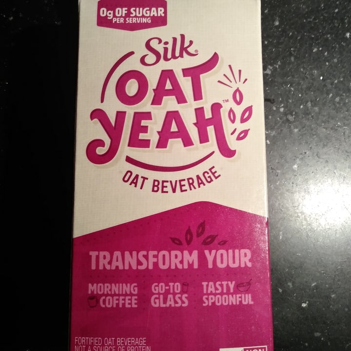 photo of Silk Oat Yeah Oatmilk The Unsweetened One shared by @practicallyvegan on  11 Dec 2020 - review