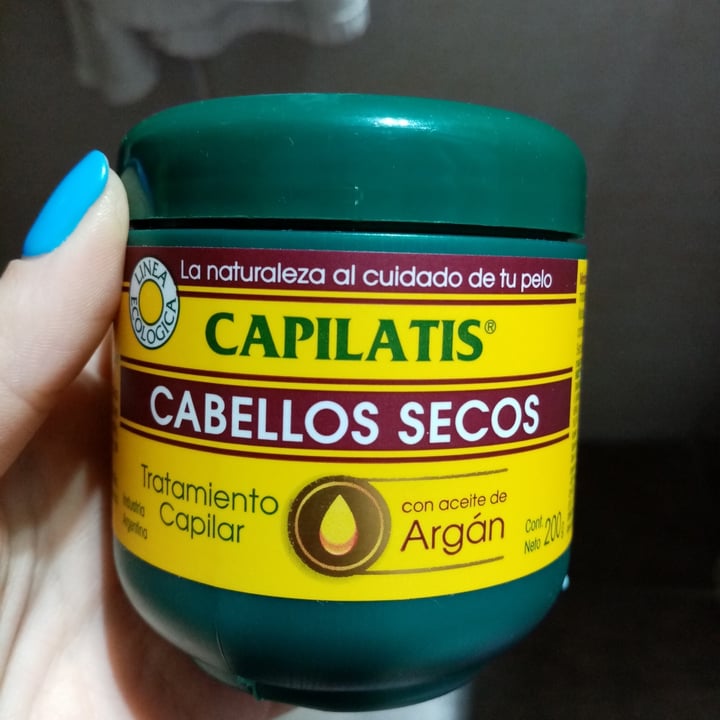 photo of Capilatis Tratamiento Capilar Cabellos Secos shared by @solagosttinacappella on  29 Jun 2021 - review