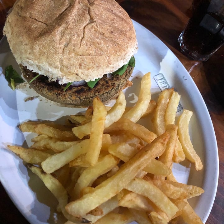 review photo of Jerome Palermo Soho Hamburguesa Vegana shared by @ivettesos on 05 Oct 2020 - review