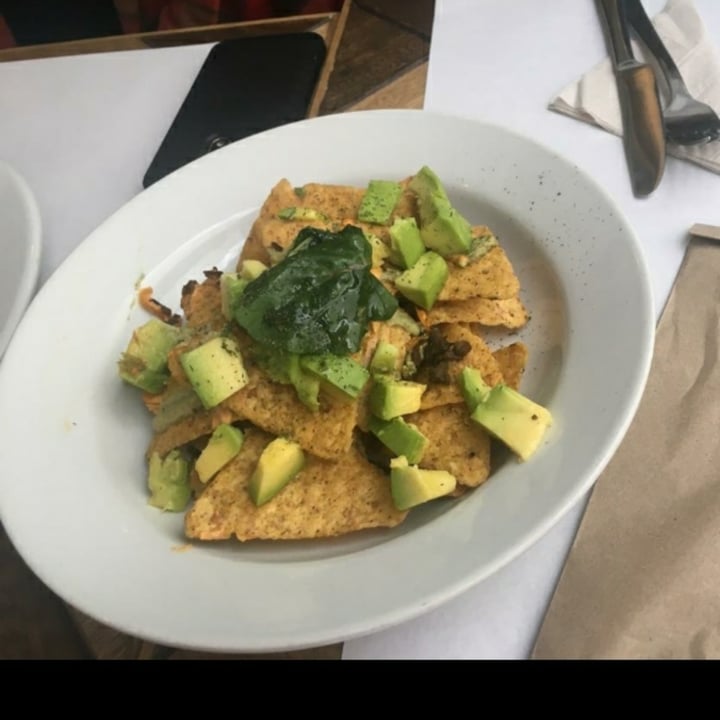 photo of De Raíz Cocina Café Nachos shared by @nataliagarzon on  12 Oct 2021 - review