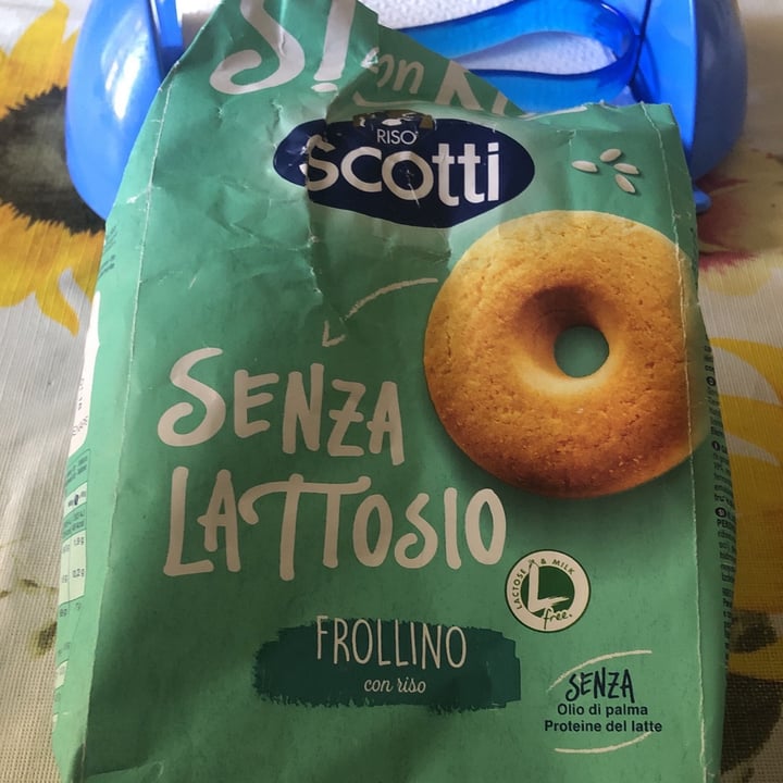 review photo of Riso Scotti Biscotti si con riso Frollino Con Riso shared by @elenapelliccia on 13 Apr 2022 - review