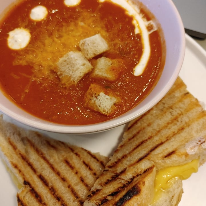 photo of PINKAVO Cafe Vegan Grilled Cheese shared by @jenniferchou on  28 Nov 2022 - review
