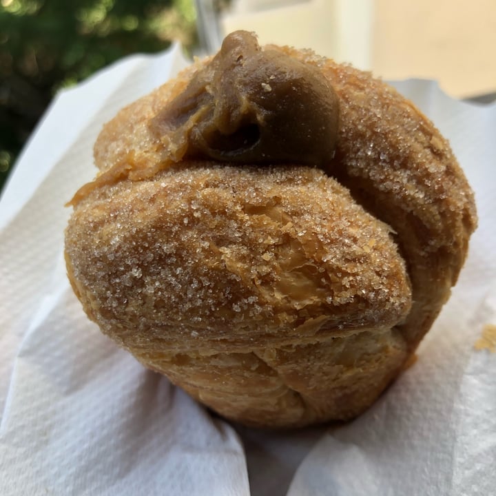 review photo of Le Panem Cruffin de dulce de leche shared by @florrcita on 12 Dec 2021 - review