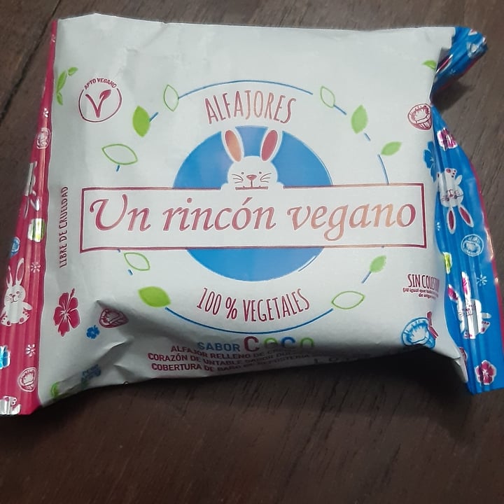 review photo of Un Rincón Vegano Alfajor de Coco shared by @gabyzeta on 31 Mar 2022 - review