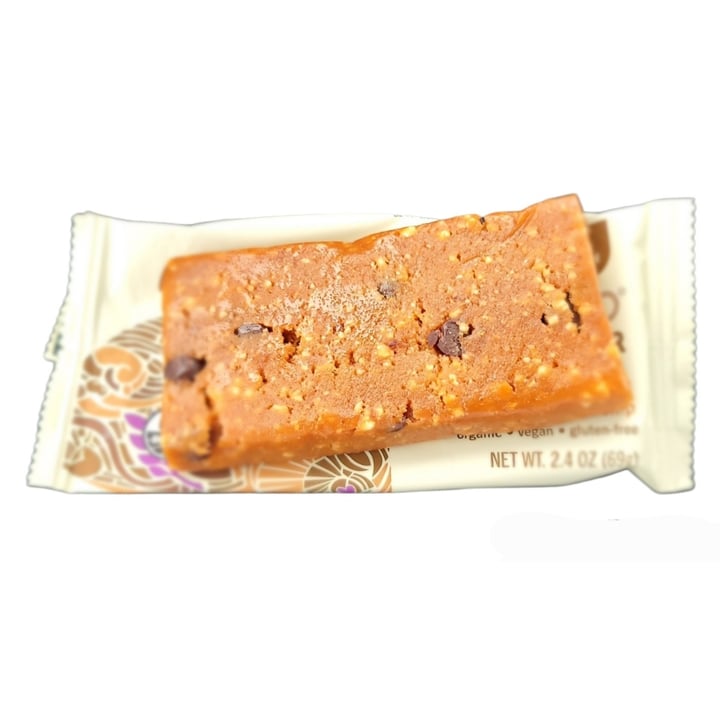 review photo of GoMacro Protein Pleasure - Peanut Butter Chocolate Chip shared by @plant-based-newb on 06 May 2022 - review