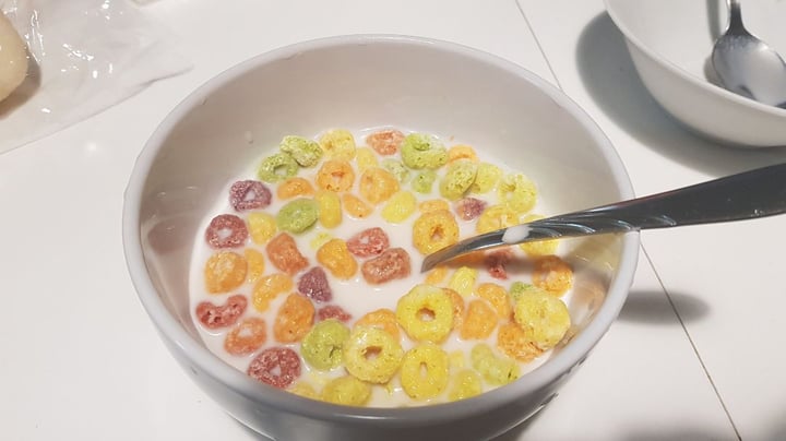 photo of Kellogg's Froot Loops shared by @dahuq95 on  04 Nov 2019 - review