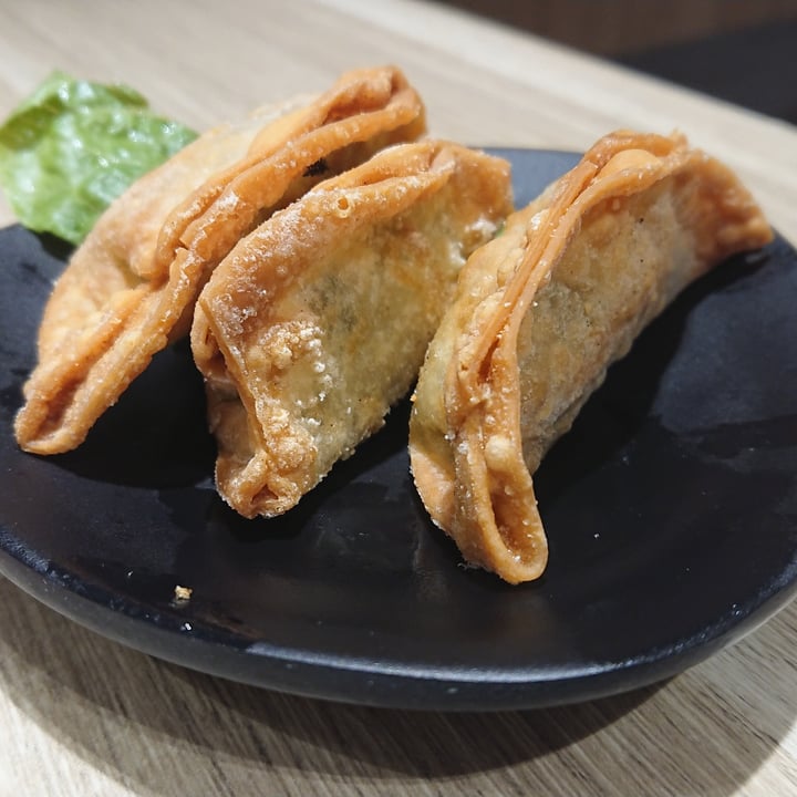 photo of Greendot Junction 8 Fried Mixed Veg Gyoza shared by @hollya113 on  26 Sep 2020 - review