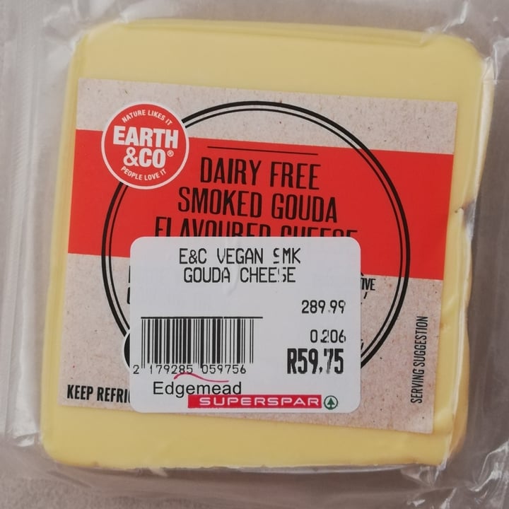 photo of Earth & Co Dairy Free Smoked Gouda Flavoured Cheese shared by @simonel on  10 Feb 2021 - review