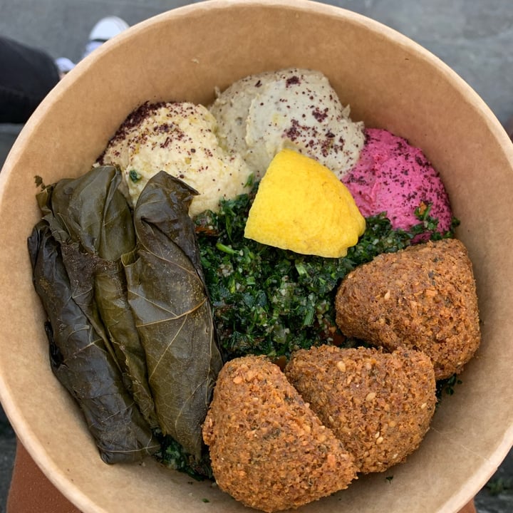 photo of Santo Falafel Babilonia shared by @martachatnoir92 on  12 May 2022 - review