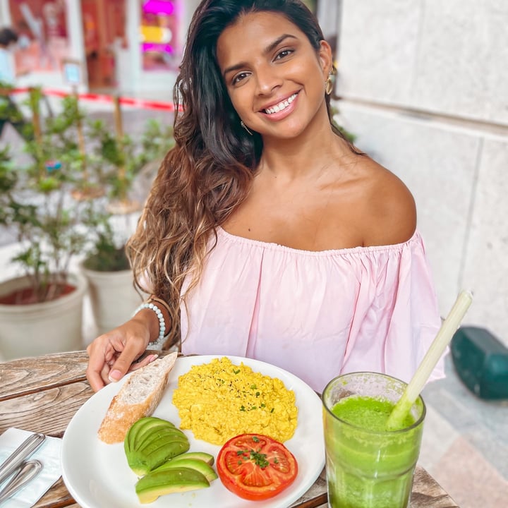 photo of Le Pain Quotidien Tofu Scramble shared by @tashacotton on  15 Aug 2021 - review