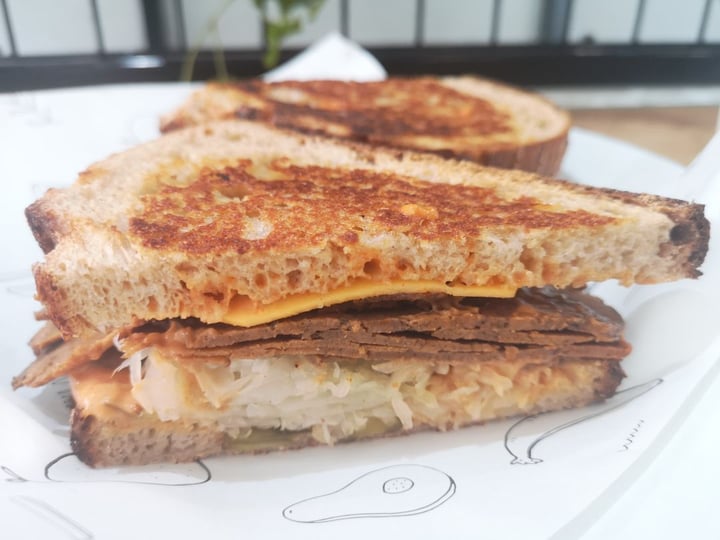 photo of Shift Eatery Reuben’s Vegan Brother Steve shared by @raffymabanag on  15 Oct 2019 - review