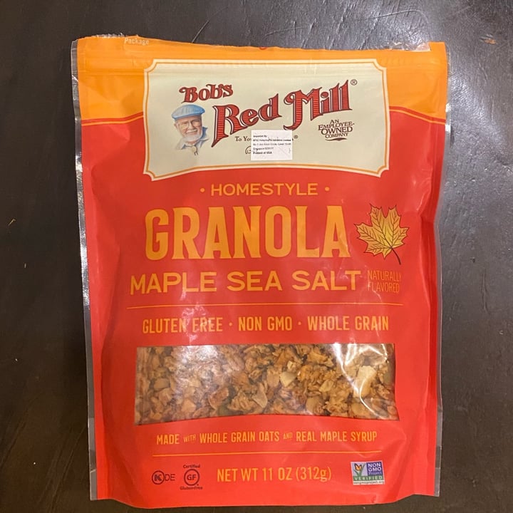 photo of Bob's Red Mill Homestyle Granola with Maple Sea Salt shared by @redflannel on  06 Mar 2022 - review