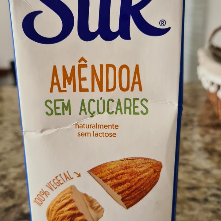 review photo of Silk Alimento com amêndoa shared by @monicamacedo on 01 May 2022 - review