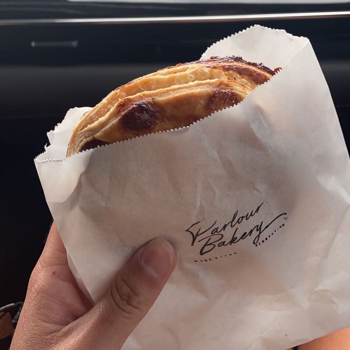 photo of PARLOUR VEGAN BAKERY® BOCA Guava and cheese pastelito shared by @samanthagarc1a on  18 Aug 2021 - review