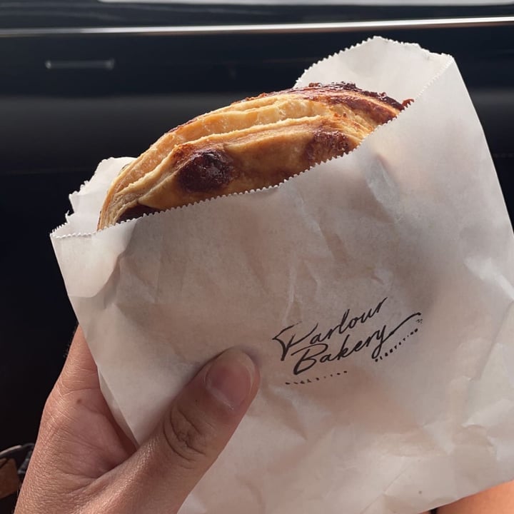 photo of PARLOUR VEGAN BAKERY® BOCA Guava and cheese pastelito shared by @samanthagarc1a on  18 Aug 2021 - review