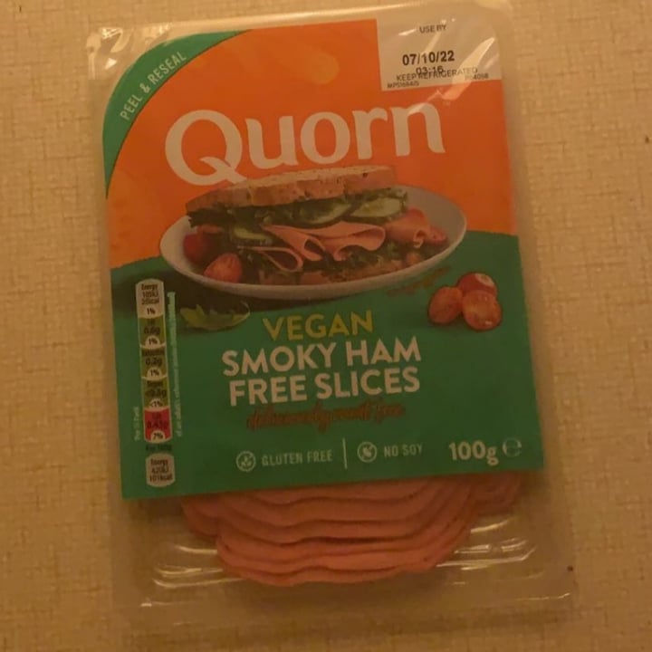 review photo of Quorn Smoky Ham Free Slices shared by @freyatiarna on 30 Aug 2022 - review