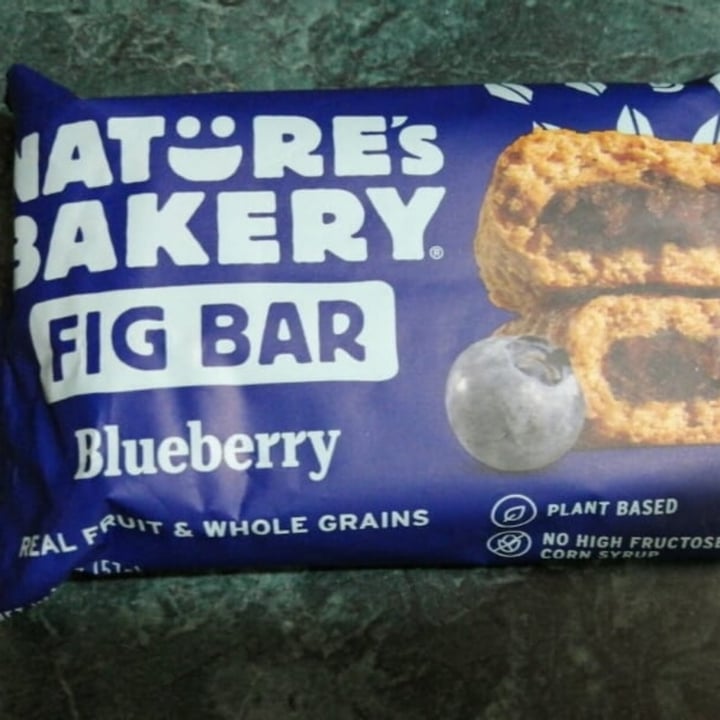 review photo of Nature's Bakery Blueberry Fig Bar shared by @karencita89 on 04 Oct 2020 - review