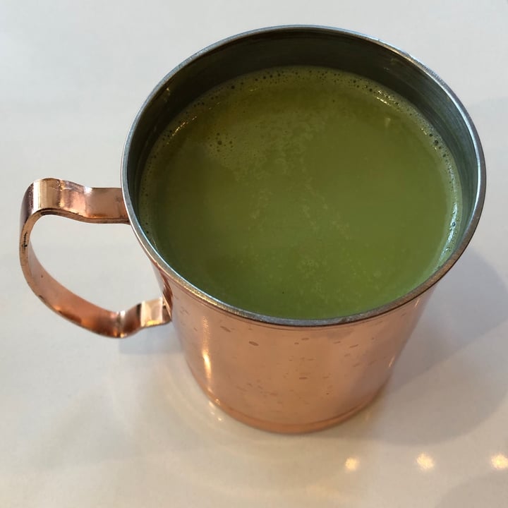 photo of Copper Branch Coconut matcha latté shared by @lea04paquet on  08 Mar 2021 - review
