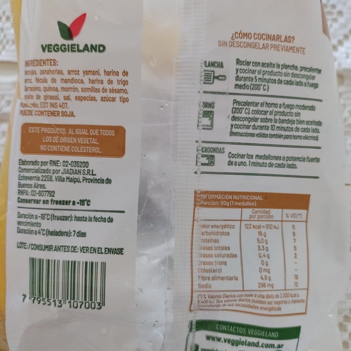 review photo of Veggieland Medallon de lentejas shared by @aldana1997 on 12 Jul 2022 - review